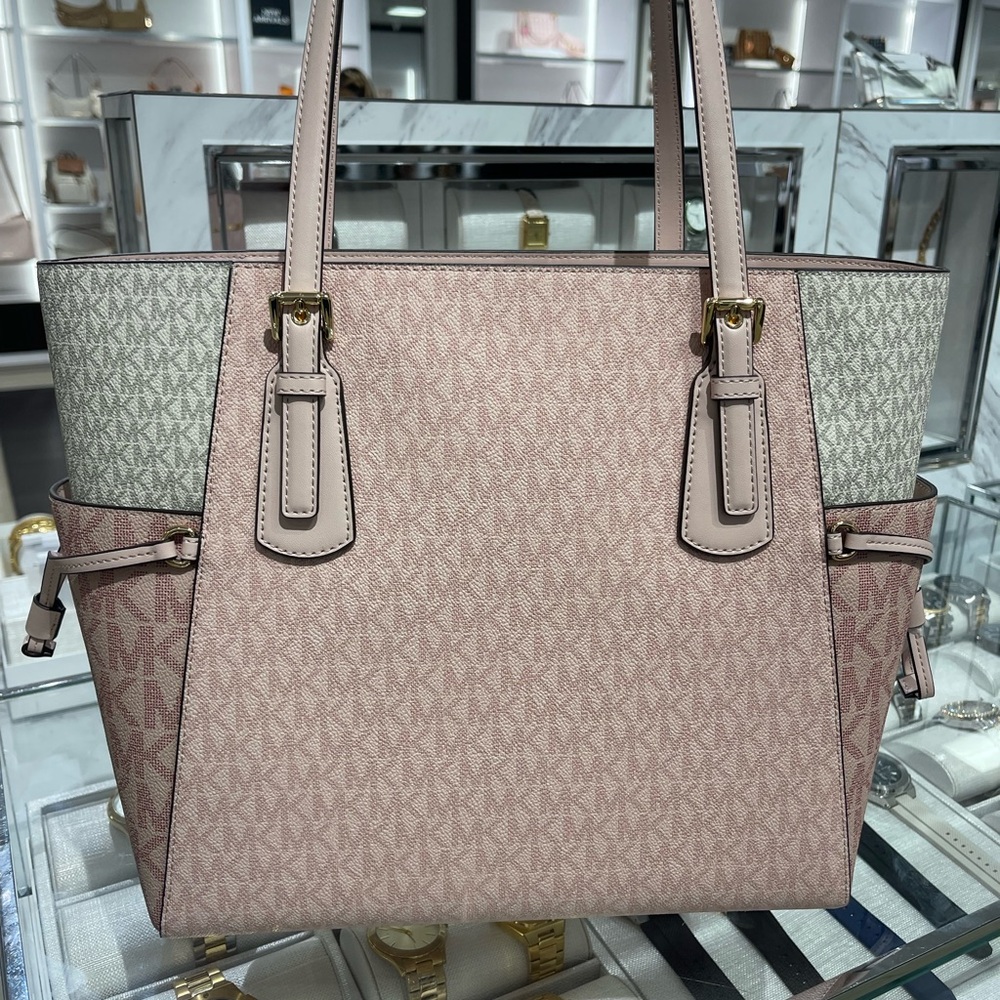 Michael Kors Voyager Lg Color-Block Signature Logo Tote
Powder Blush Multi 
NWT - Picture 10 of 16